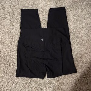 Lululemon Black mid-Rise Leggings